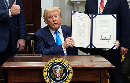 Politico: Трамп может предложить России "кувалду" против барьеров ЕС