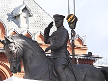 Георгий Жуков стал жертвой блицкрига: Кто стоит за демонтажем памятника полководцу
