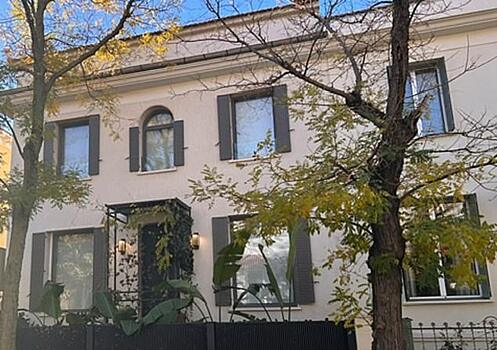 Инсайдеры раскрыли ранее неизвестные подробности жизни беременной Эмбер Херд в Мадриде