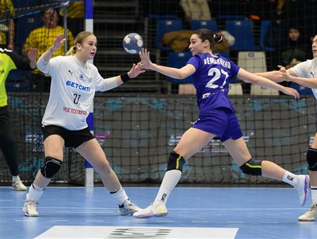 Гандбольная «Лада» проиграла «Ростов-Дону»