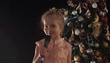 Шестилетняя дочь Пугачевой поздравила Паулса, спев "Миллион алых роз"