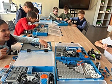 От кардиограммы до беспилотников: чему учат детей в нижегородских «Кванториумах»