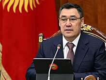 Садыр Жапаров проинспектировал строительство дорог в Баткенской области