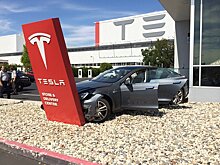 Автопилот Tesla "попал" в ДТП
