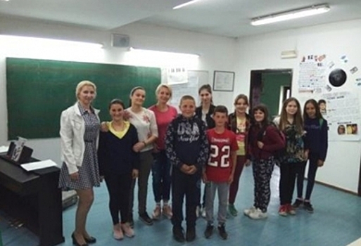 Костромских школьников отправили в Черногорию изучать культурные связи
