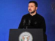 Глава офиса Зеленского назвал визит президента Украины в США "очень непростым"