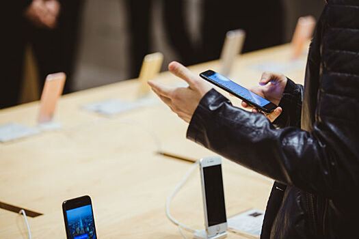 В ЦУМе открылся обновленный Apple Shop