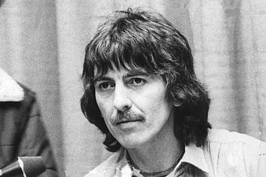 В Британии предложили пожить в доме гитариста The Beatles