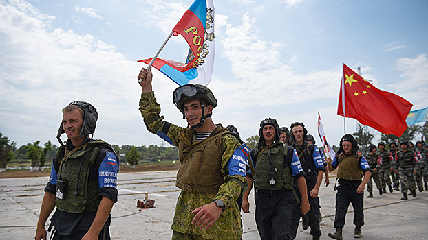 Иностранные военные приехали в Волжский на конкурс «Инженерная формула»