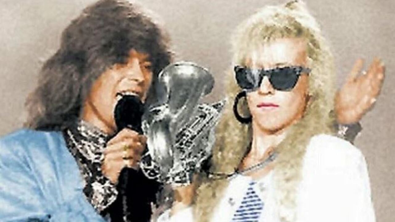 Порноға бірге мастурбация жасау