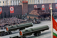 «Страшный парад Победы»: чем СССР так напугал США в 1965 году