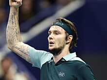 Бублик с победы стартовал на турнире в Вене