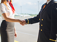 Стюардессы рассказали о забавных случаях на борту