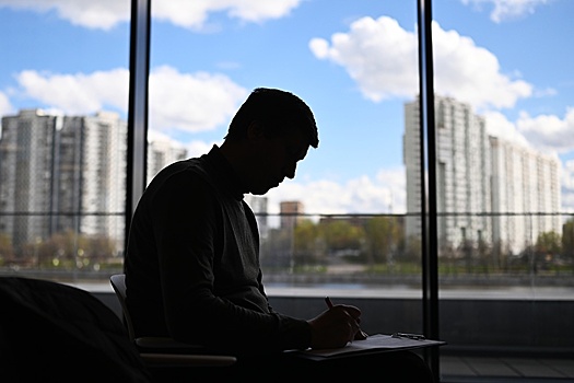 Созданный в МГУ ИИ сможет с высокой точностью распознавать людей по их силуэту