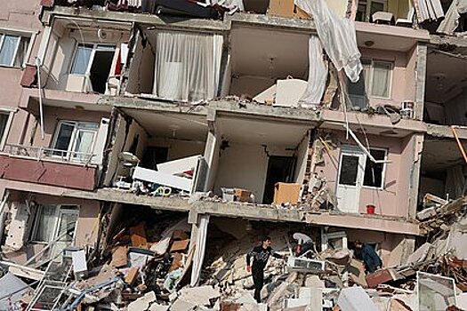 Спасатель назвал способы выжить под завалами после землетрясения