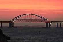 На Крымском мосту возобновилось автомобильное движение после ремонта