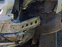 В Кузнецке «Фургон Мерседес» на скорости врезался в препятствие