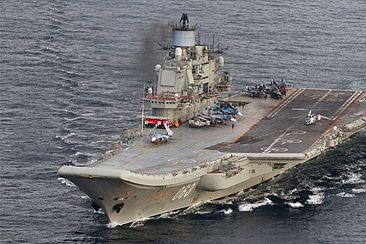 Глава ОСК Рахманов: авианосец "Адмирал Кузнецов" вернется в ВМФ России в начале 2024 года