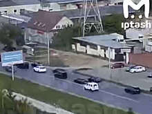 В Казани сняли на видео кортеж, из которого слышалась стрельба