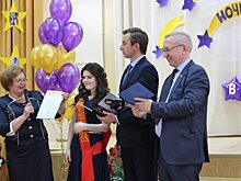 В Бибиреве более 40 выпускников стали медалистами