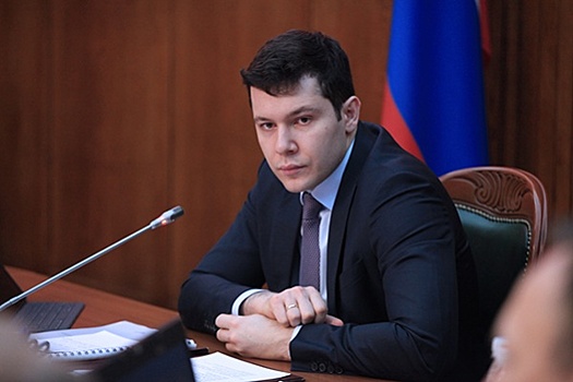 Рейтинг медиаактивности ВИП-персон Калининградской области: крушение Кройц-аптеки и зловонный запах