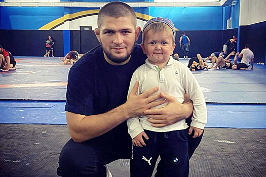 Стало известно, сколько блогер Хасбик заработал в UFC