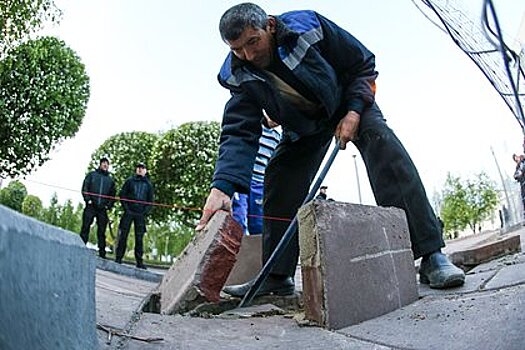 Александр Маршал высказался о постоянной смене плитки в Москве