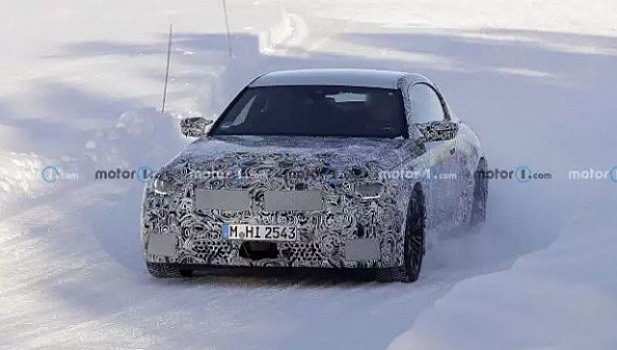 Обнародованы снимки обновлённого BMW M2
