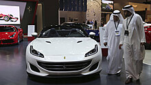 В Дубае представлено более 100 новых моделей автомобилей
