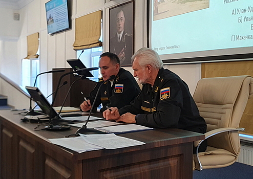 Нахимовцы и кадеты, курсанты и слушатели военно-морских учебных заведений приняли участие в «Географическом диктанте»