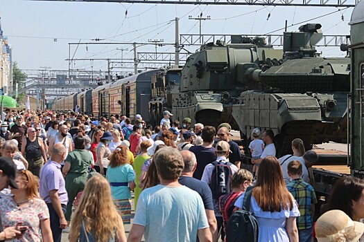 В Томске тематический поезд акции «Мы – армия страны! Мы – армия народа!» посетило более 15 тыс. человек