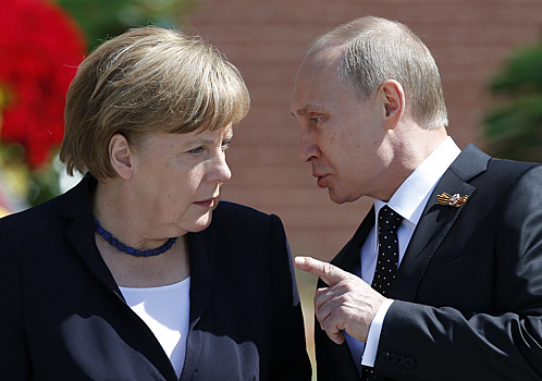 Меркель анонсировала изменение отношений с РФ