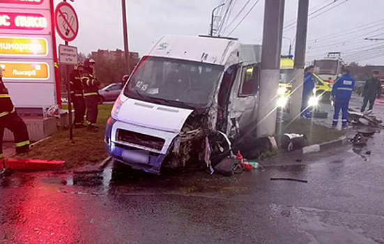 Причиной массового ДТП в Туле стал сошедший с рельсов трамвай