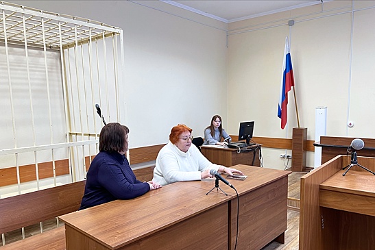 Почему в Омской области годами грабят выпускников детских домов