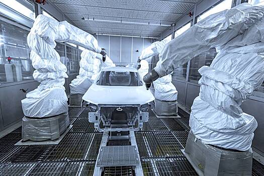 Названо оптимальное количество краски для российских машин