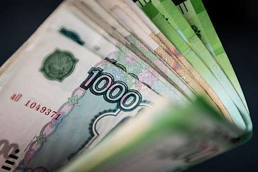 Смоленская студентка отдала мошенникам 2,6 млн для декларирования