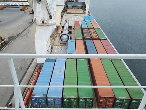 Началось слияние крупных логистических компаний