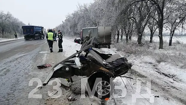 На Кубани три человека погибли в ДТП на федеральной трассе "Кавказ"