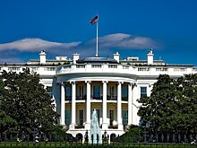Туриндустрия США требует от Байдена отменить обязательную вакцинацию для туристов