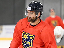 Хоккеист Дедунов рассказал, что поселился в Сочи в одном комплексе с Крикуновым