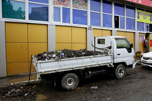 На улице Крыгина во Владивостоке убирают незаконные объекты