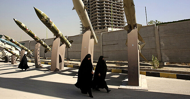 Asharq Al-Awsat (Саудовская Аравия): Иран нуждается в современном оружии. Кто готов ему продать?