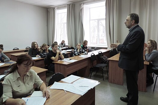 В Ярославле открылась школа туристских волонтеров