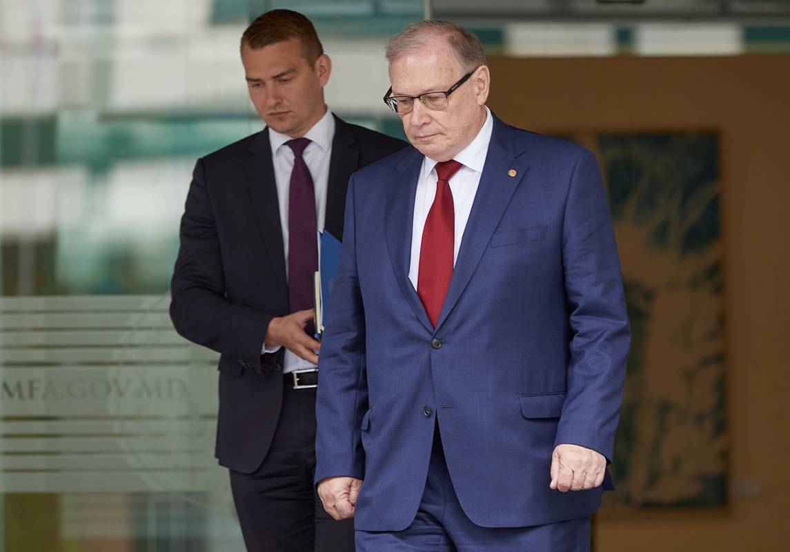 Молдавия заявила о намерении оставить российского посла в Кишиневе