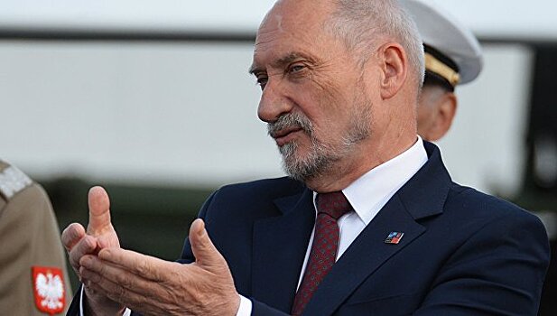 Глава польской комиссии по крушению Ту-154 Качиньского ушел в отставку