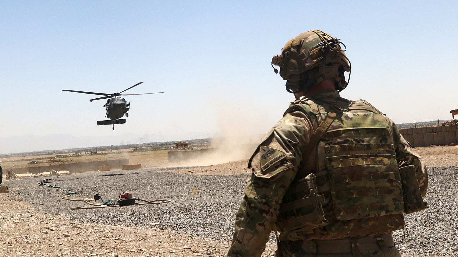 США начали переброску в Кабул трех тысяч военных