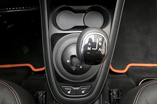 Эксперт назвал главные признаки поломки роботизированной коробки передач