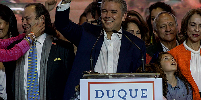 Президент Колумбии поздравил победителя выборов
