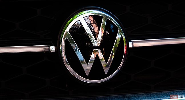 Audi и VW отзывают 261 тысячу автомобилей из-за опасности утечки топлива