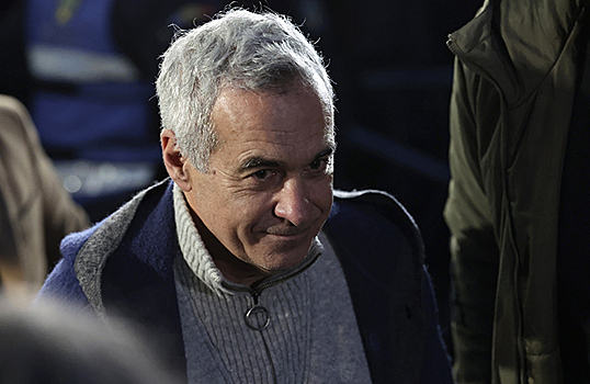 В Бухаресте прошли акции в поддержку фаворита президентской гонки Джорджеску